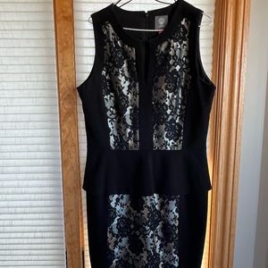 Vince Camuto Black Floral Burn out
Black dress with black overlay floral lace